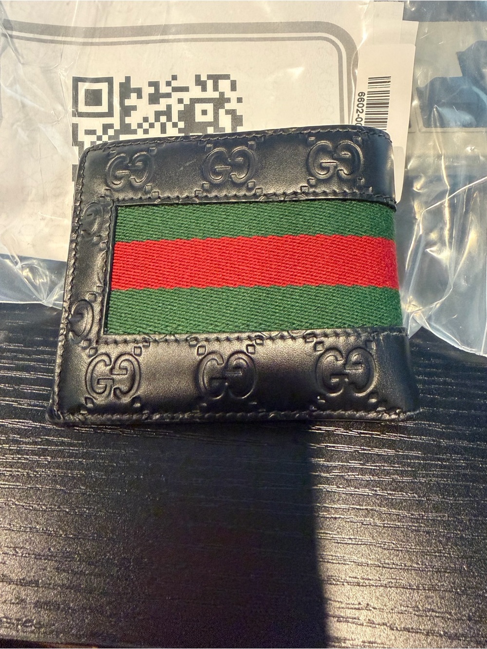Gucci Black Leather Card Holder with Green and Red Web Stripe
